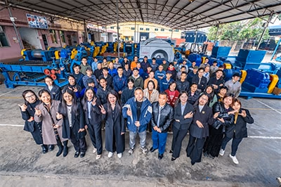 Zhanjiang Weida Machinery technical team on-site service scene